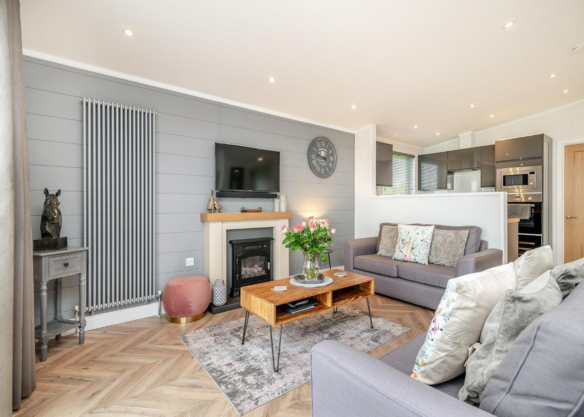 Midsomer Lodges Pilton Room photo